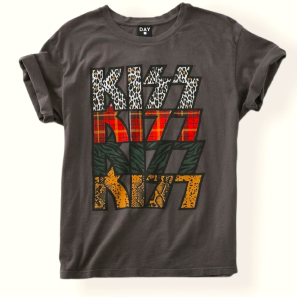 NWT ~ KISS Band Graphic Tee by Day